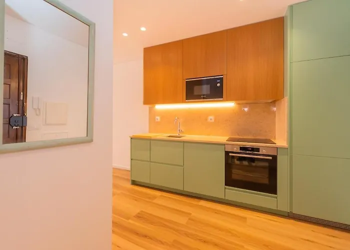 Palace - A Chic Getaway *