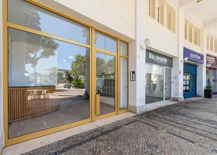 Palace - A Chic Getaway * Estoril