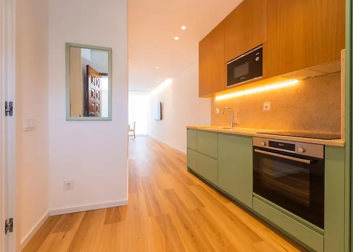 Palace - A Chic Getaway *