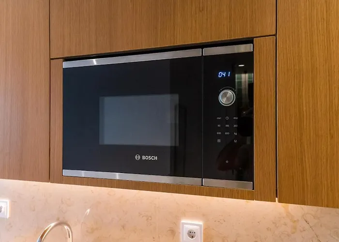 Palace - A Chic Getaway Estoril